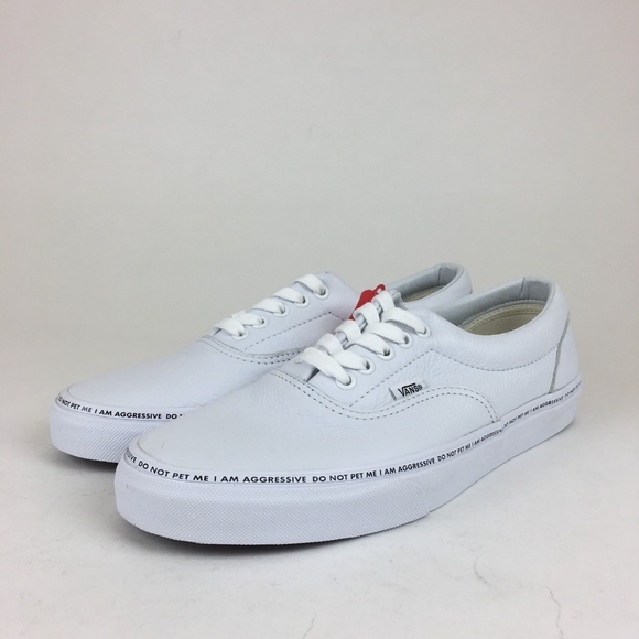 vans pet vans pet